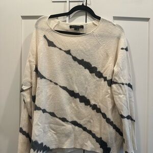 Skull Cashmere Cream Sweater
